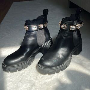 Madden Girl Boots